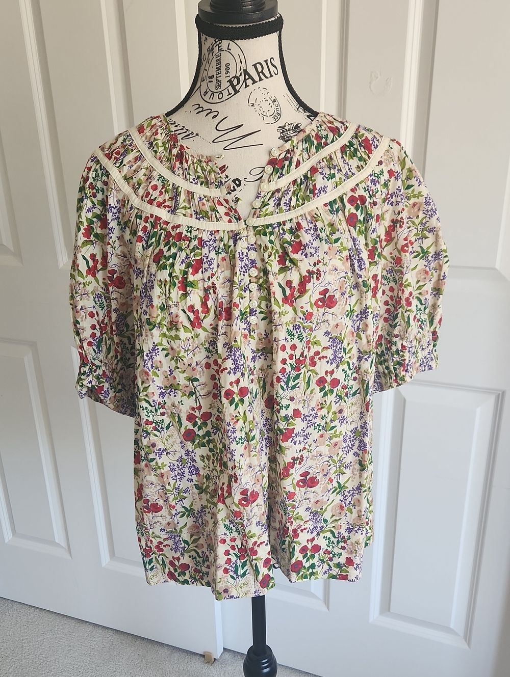 The Great Floral Storyteller Top SZ 2